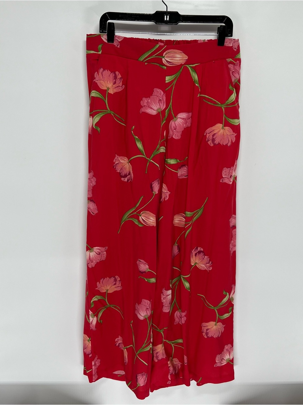 Torrid NWOT women’s medium (00) wide leg pants